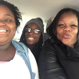 Meet your Posher, Louquitda